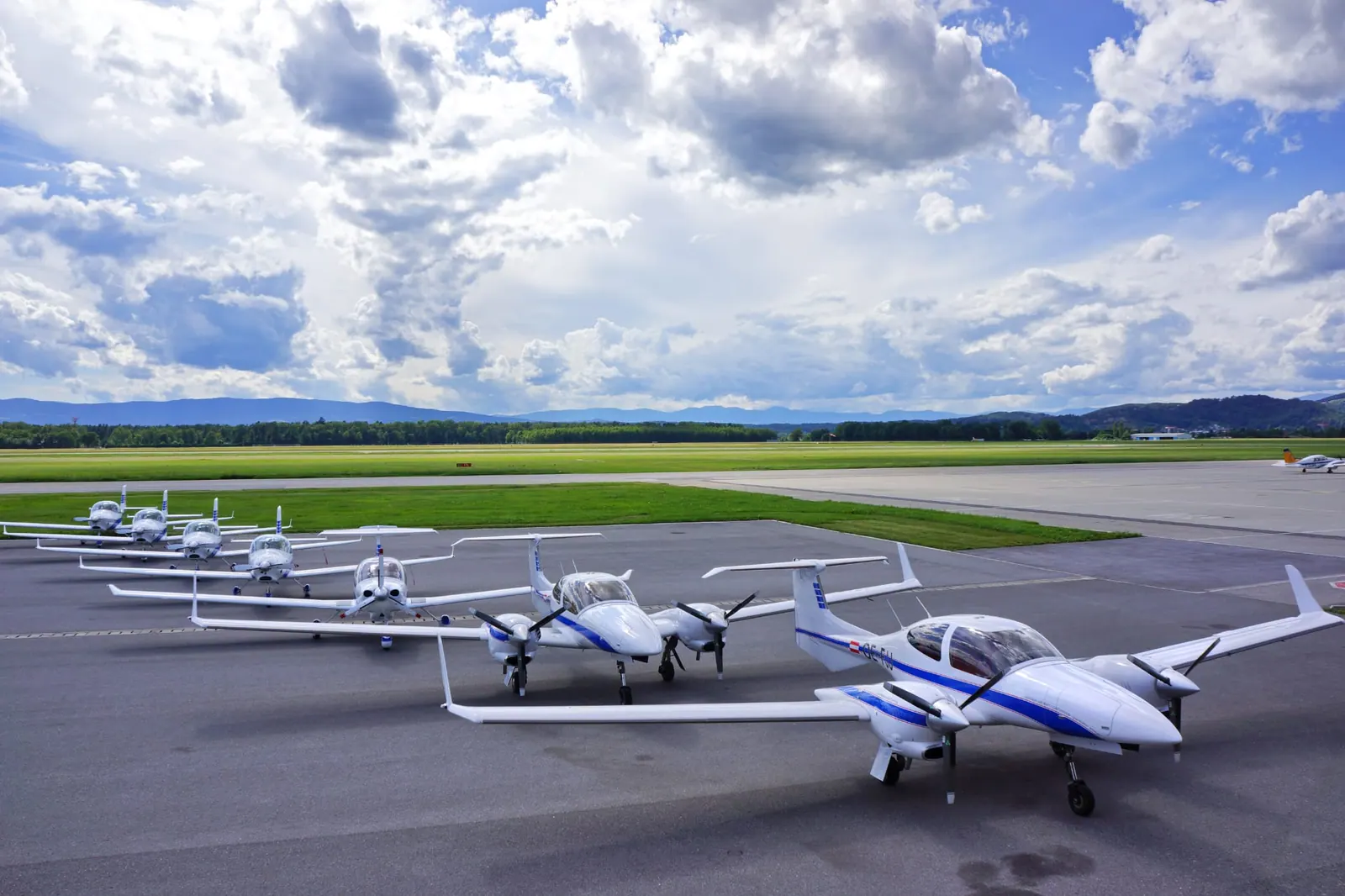 A partner flight school training fleet on the apron
